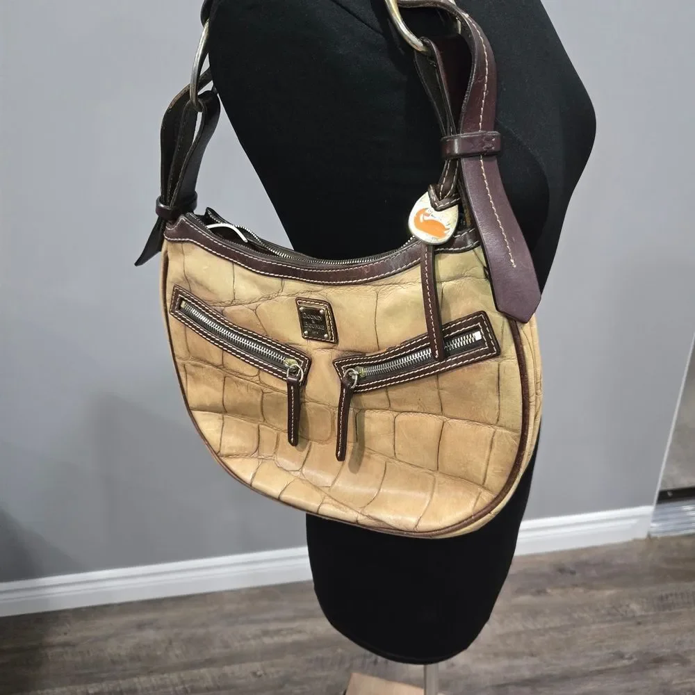 🐢 Dooney & Bourke Croc Embossed Leather Circle Bag. - Picture 9 of 16